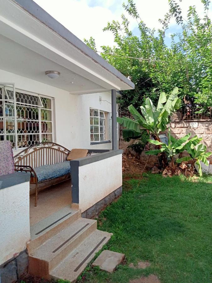 Pinkroses Gardens Hostel نيروبي المظهر الخارجي الصورة