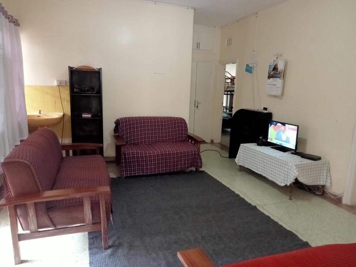 Pinkroses Gardens Hostel نيروبي المظهر الخارجي الصورة