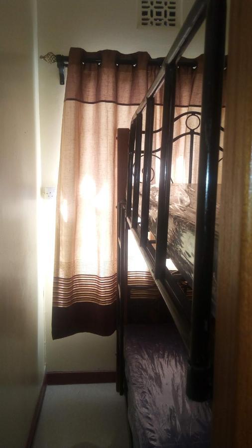 Pinkroses Gardens Hostel نيروبي المظهر الخارجي الصورة